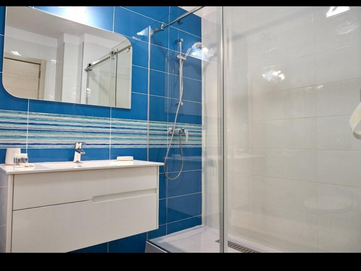 Blue 65 Apartment Năvodari Exterior foto